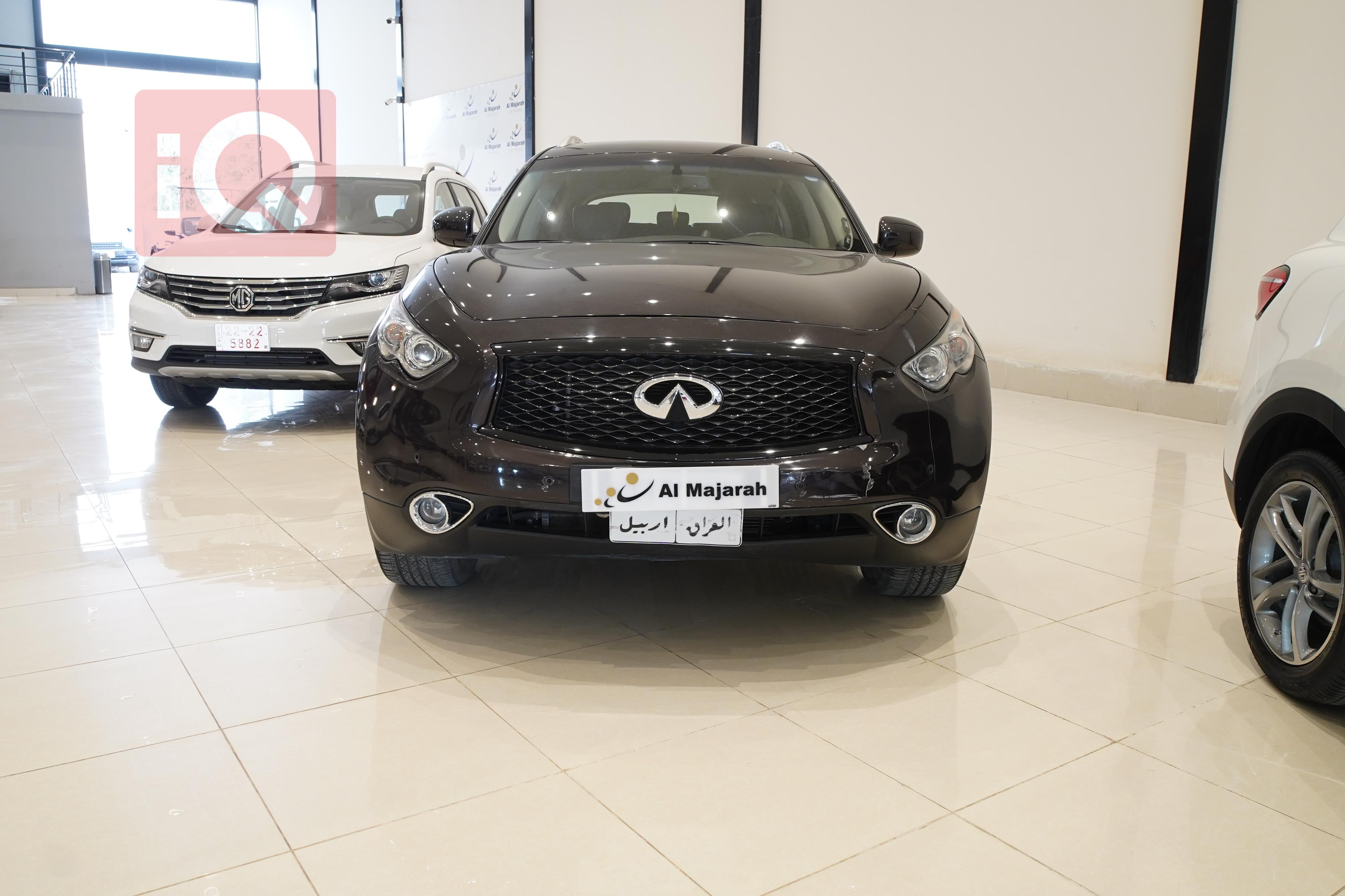 انفنتي QX70